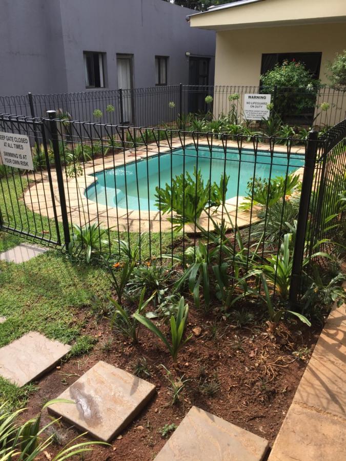 Sababa Boutique Hotel Johannesburg Exteriör bild